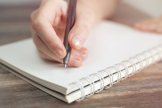 Travel Journal Ideas and Tips