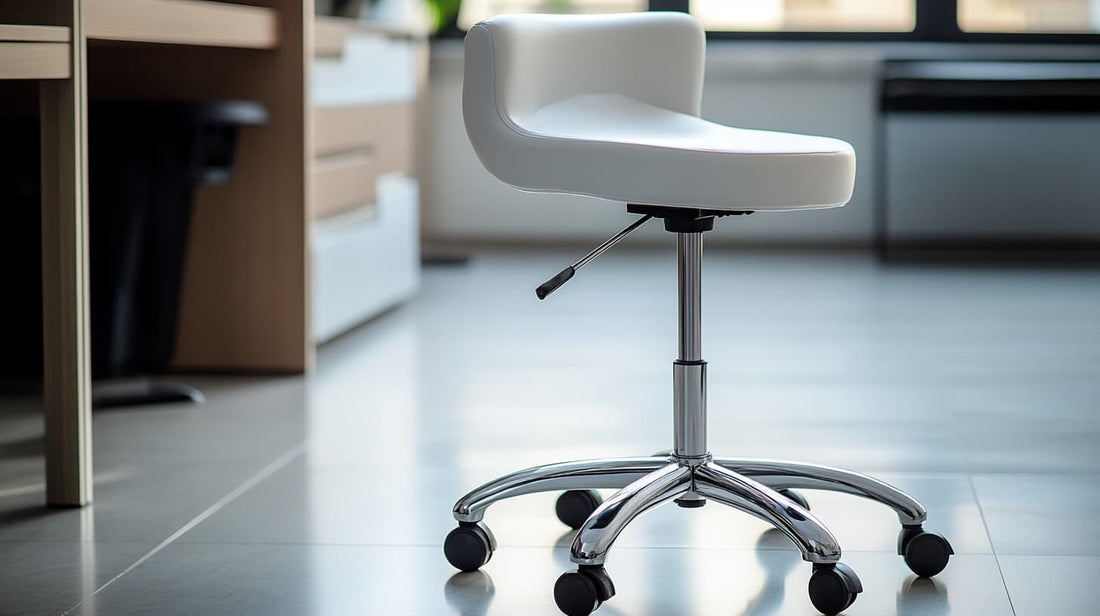 7 Best Rolling Stool