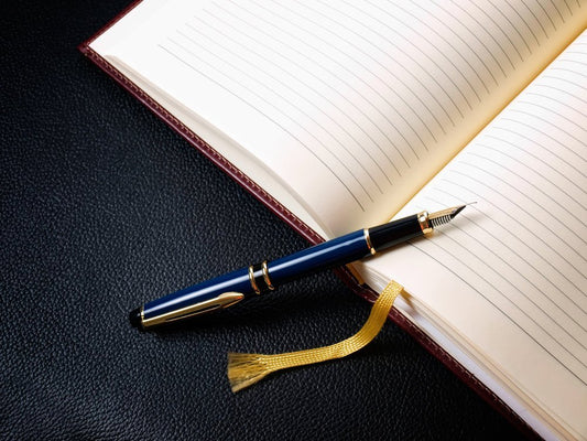 LeStallion fountain pen journal hero for Do fountain pens improve handwriting