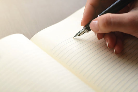 LeStallion fountain pen journal hero for What kind of notebook do you use with a fountain pen